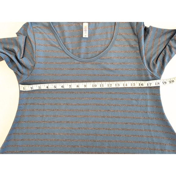 LULAROE PERFECT T SHIRT SIZE Medium M BLUE and grey Stripes EUC - Picture 6 of 9